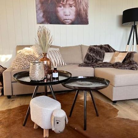 Cabane La Folie Douce Hotton Ngoại thất bức ảnh